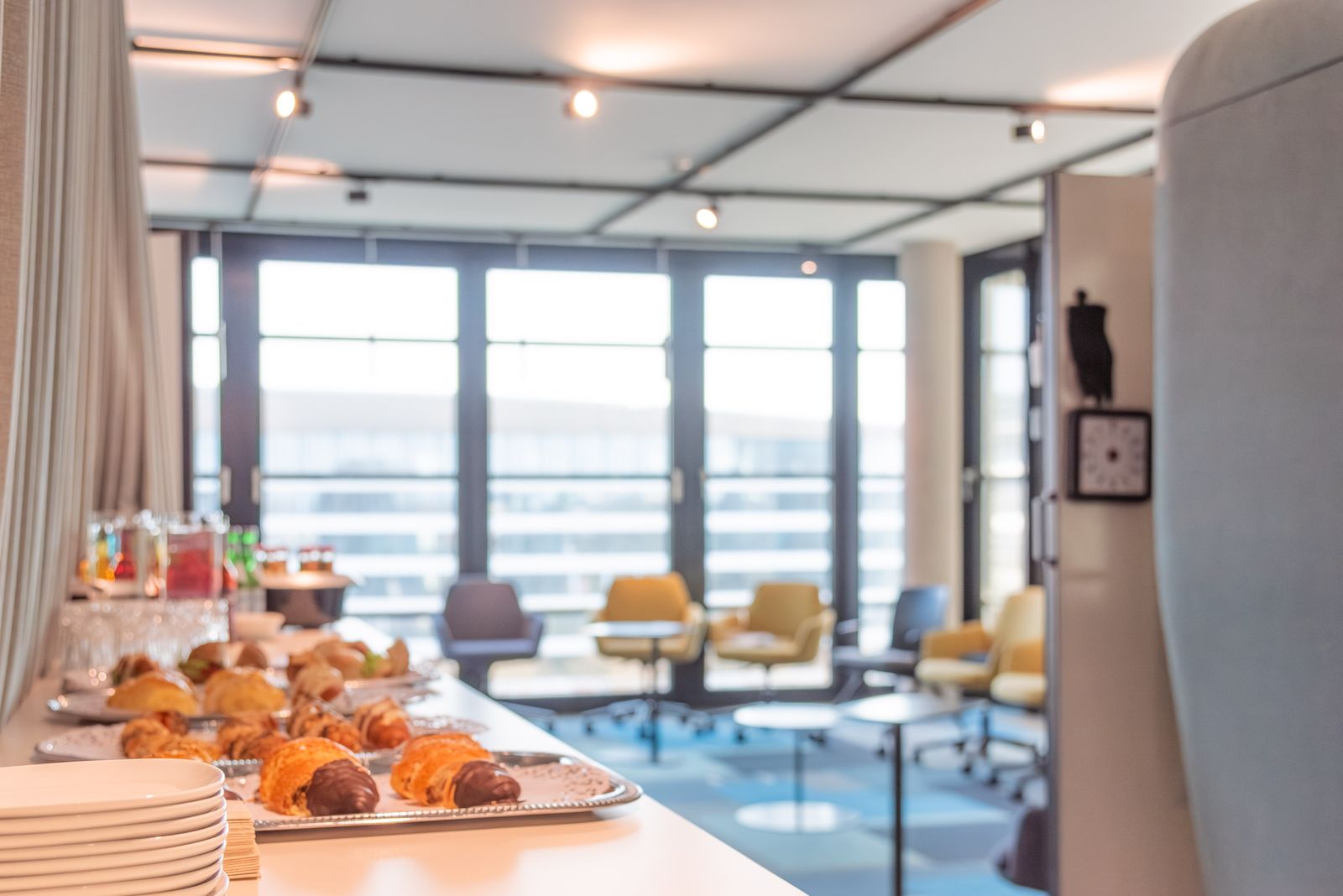 Frühstücksbuffet vor einem Seminar im ROTH INSTITUT